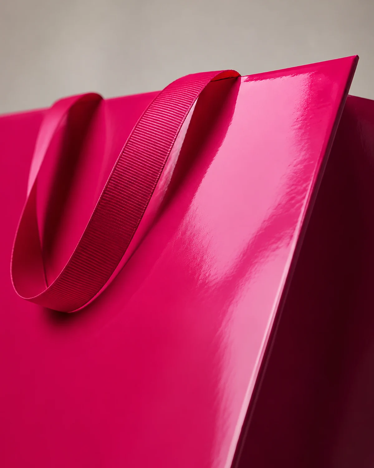 Laminado brillante fucsia